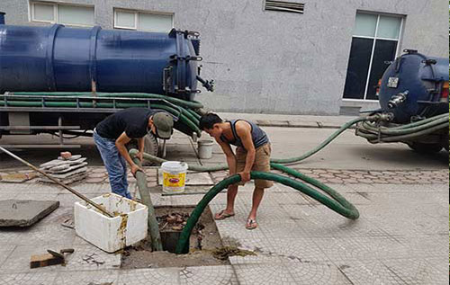 HÌNH ẢNH THI CÔNG HÚT BỂ PHỐT TẠI TP.HÀ NỘI